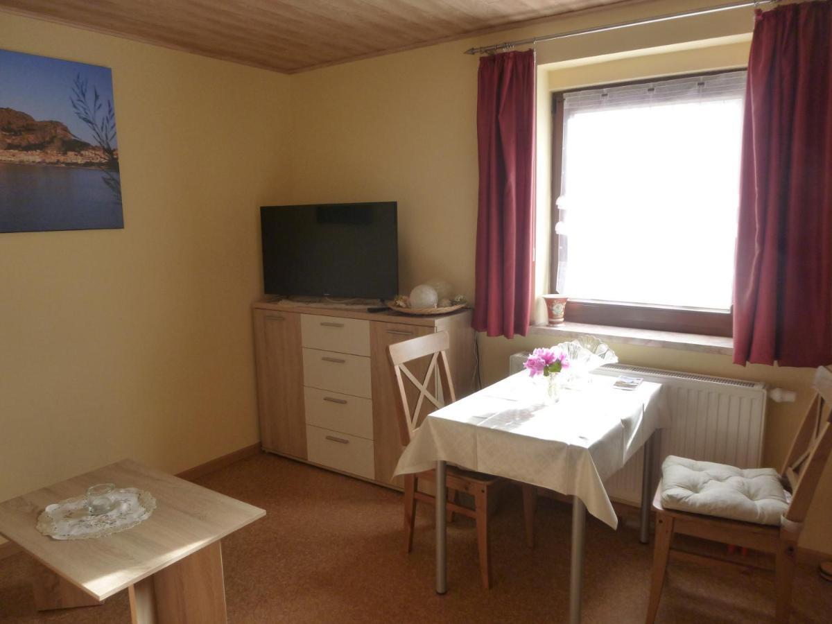 Juergen+Carmen Essbuechl Apartman Rodewisch Kültér fotó